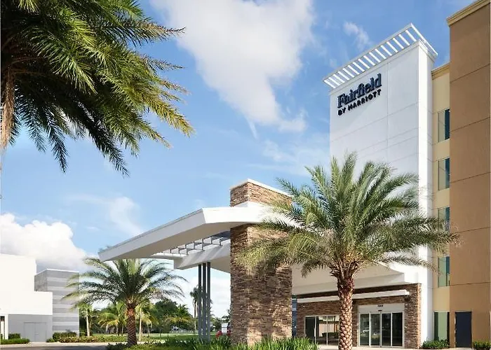 Fairfield Inn & Suites By Marriott Fort Lauderdale Northwest